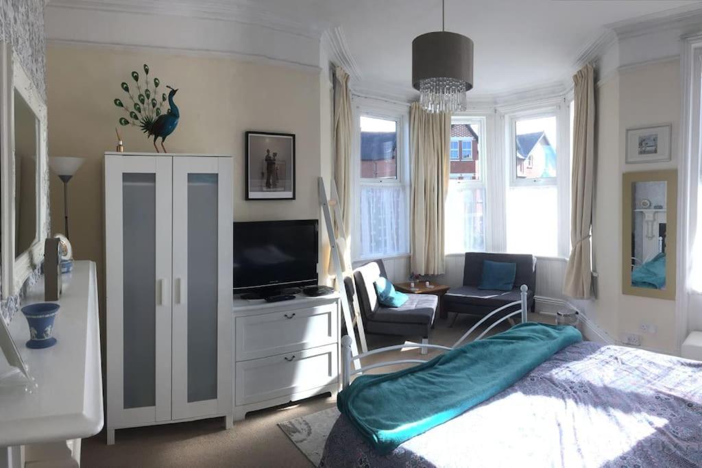 Turret Corner, Colwyn Bay, 5Min Walk To Sandy Beach Villa Conwy Esterno foto