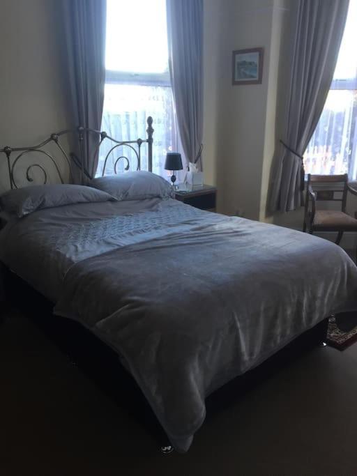 Turret Corner, Colwyn Bay, 5Min Walk To Sandy Beach Villa Conwy Esterno foto