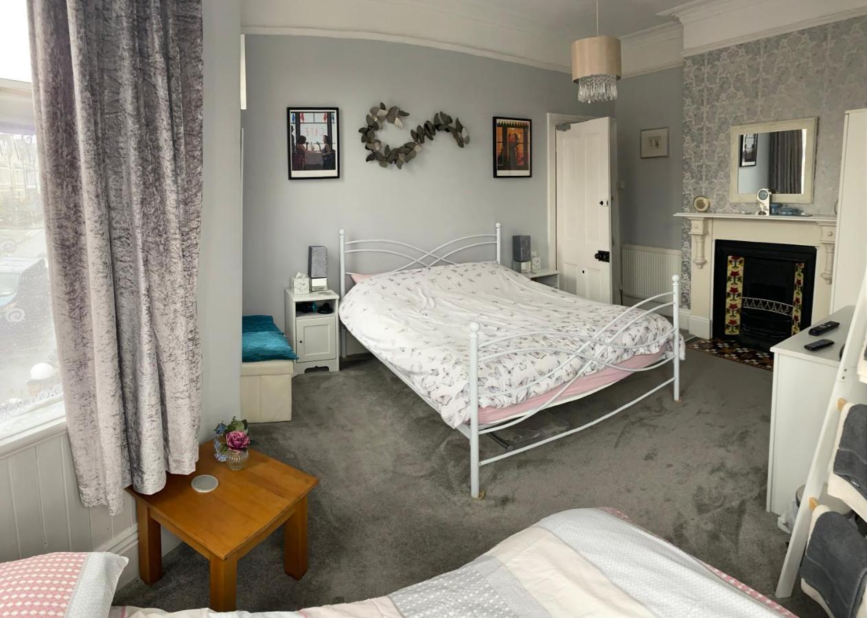 Turret Corner, Colwyn Bay, 5Min Walk To Sandy Beach Villa Conwy Esterno foto