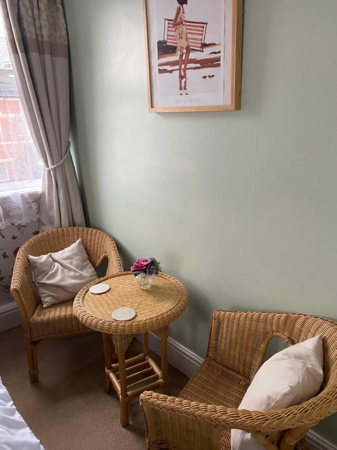 Turret Corner, Colwyn Bay, 5Min Walk To Sandy Beach Villa Conwy Esterno foto